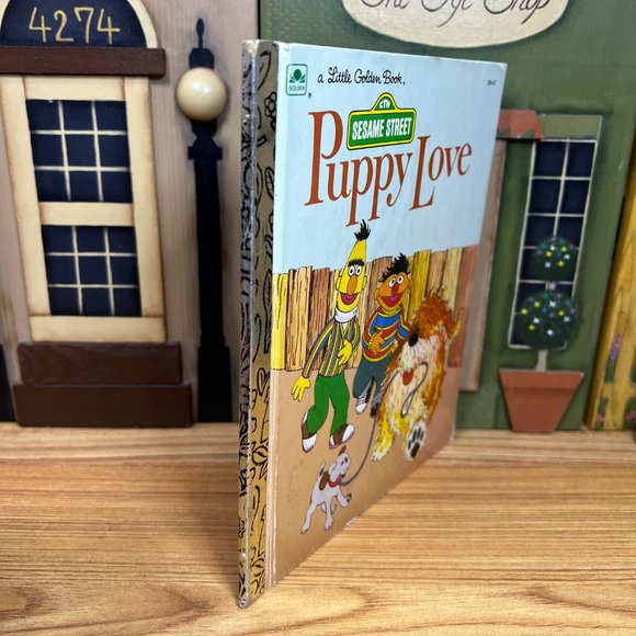 Vintage 1983 Sesame Street Puppy Love Book Children's Television Workshop - Picture 3 of 10